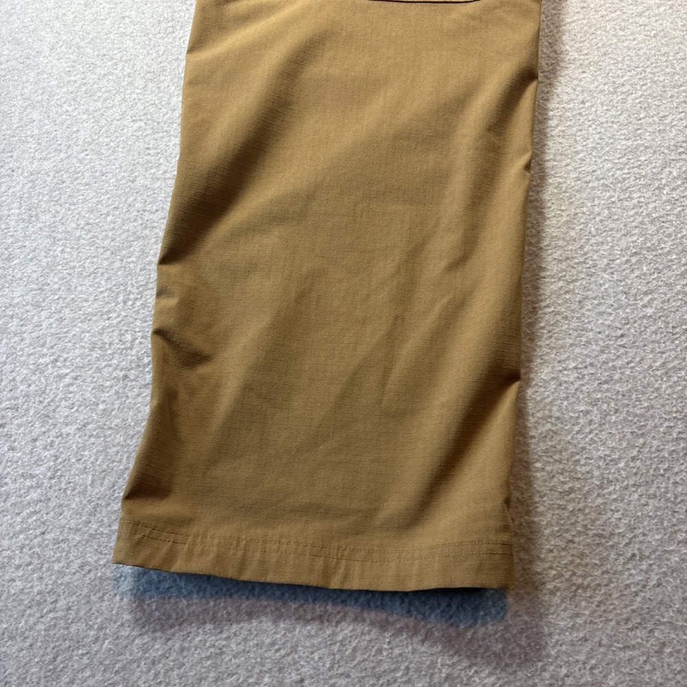 Under Armor Men's Khaki Tactical Cargo Pants 42x32 Hiking Work Excellent - Picture 9 of 15